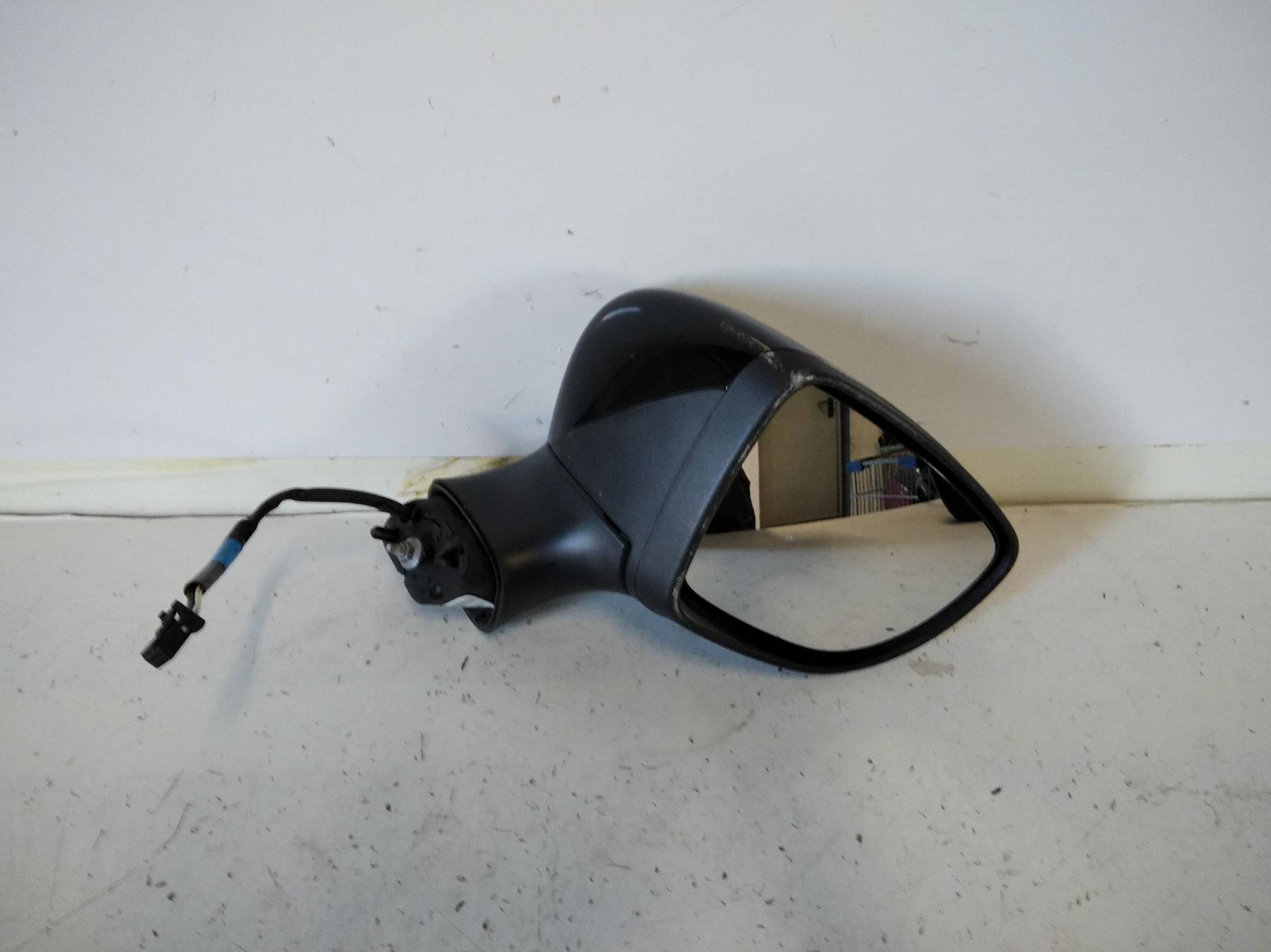 Retrovisore est. regolaz. elettr. dx.